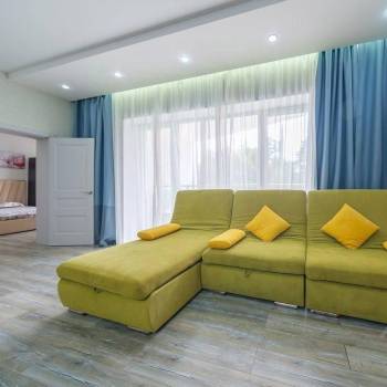 Сдается Многокомнатная квартира, 150 м²