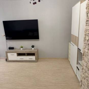 Продается 2-х комнатная квартира, 65,8 м²