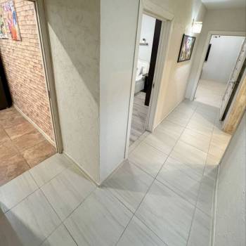 Продается 2-х комнатная квартира, 65,8 м²