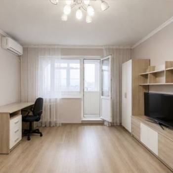 Продается 1-комнатная квартира, 41,1 м²