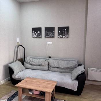 Сдается 1-комнатная квартира, 38 м²