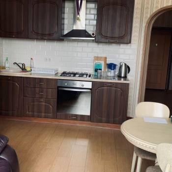 Сдается 2-х комнатная квартира, 52 м²