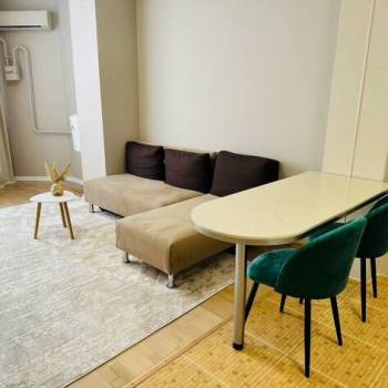 Сдается 1-комнатная квартира, 41 м²