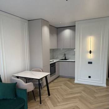 Продается 1-комнатная квартира, 38 м²