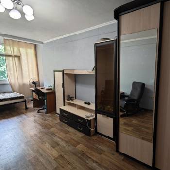 Сдается Многокомнатная квартира, 18 м²