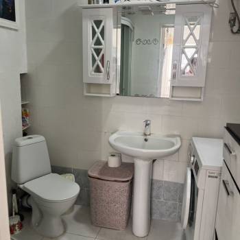 Продается 1-комнатная квартира, 27 м²