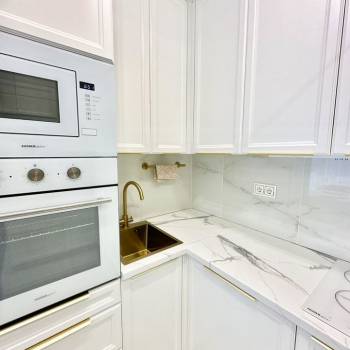 Продается 1-комнатная квартира, 38 м²