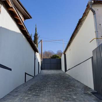Продается Дом, 181 м²