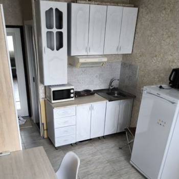 Продается 1-комнатная квартира, 17 м²