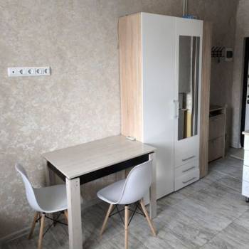 Продается 1-комнатная квартира, 17 м²
