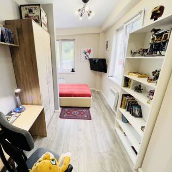 Продается 3-х комнатная квартира, 60 м²