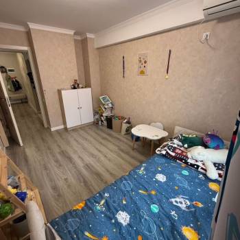 Продается 1-комнатная квартира, 56,6 м²
