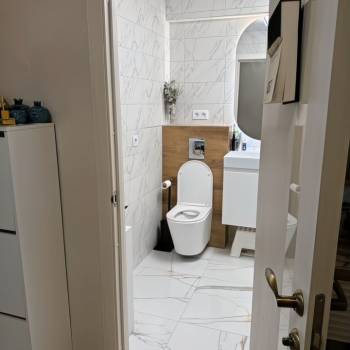 Продается 1-комнатная квартира, 56,6 м²