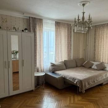 Продается 2-х комнатная квартира, 56 м²