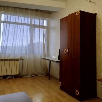 Сдается 1-комнатная квартира, 42 м²