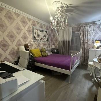 Продается 2-х комнатная квартира, 49 м²