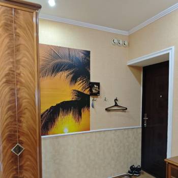 Сдается 2-х комнатная квартира, 120 м²