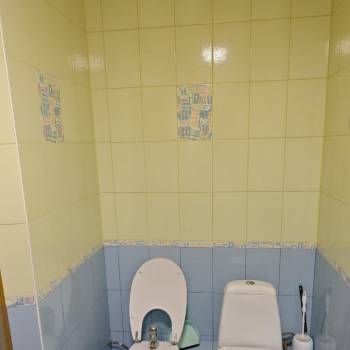 Сдается 2-х комнатная квартира, 120 м²