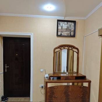 Сдается 2-х комнатная квартира, 120 м²