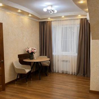 Сдается 2-х комнатная квартира, 80 м²