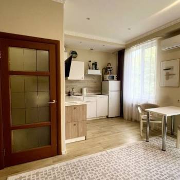 Продается 1-комнатная квартира, 30 м²