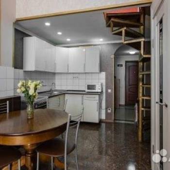 Продается 3-х комнатная квартира, 54 м²