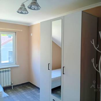 Сдается Многокомнатная квартира, 100 м²