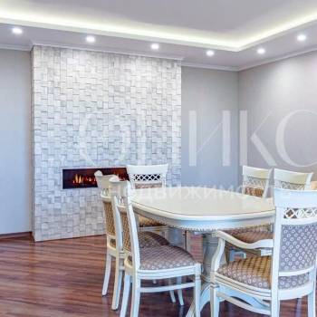 Сдается Многокомнатная квартира, 140 м²