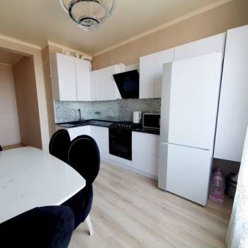 Продается 3-х комнатная квартира, 85 м²