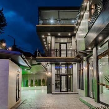 Продается Дом, 650 м²