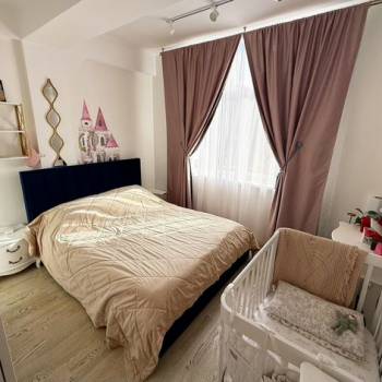 Продается 2-х комнатная квартира, 58 м²
