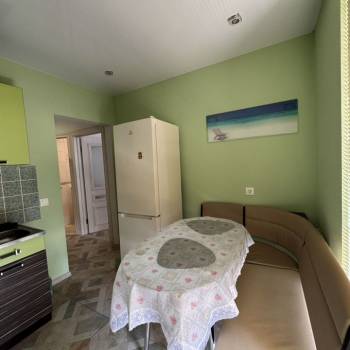Продается 1-комнатная квартира, 33 м²