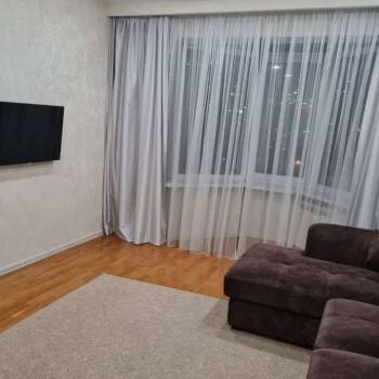 Сдается Многокомнатная квартира, 90 м²