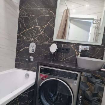 Сдается Многокомнатная квартира, 90 м²