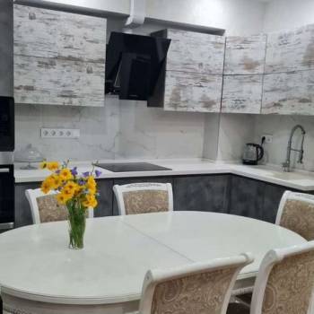 Сдается Многокомнатная квартира, 90 м²