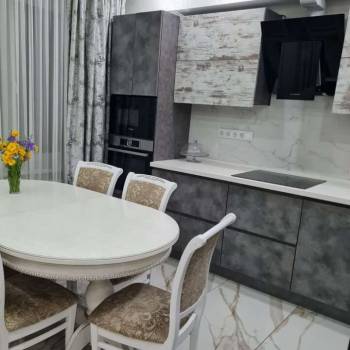 Сдается Многокомнатная квартира, 90 м²