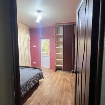Сдается 2-х комнатная квартира, 86 м²