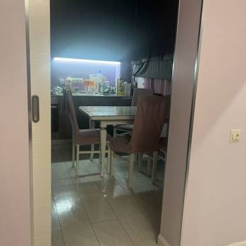 Продается Многокомнатная квартира, 96 м²