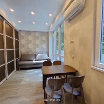 Сдается 1-комнатная квартира, 38 м²