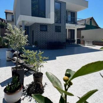 Продается Дом, 181 м²