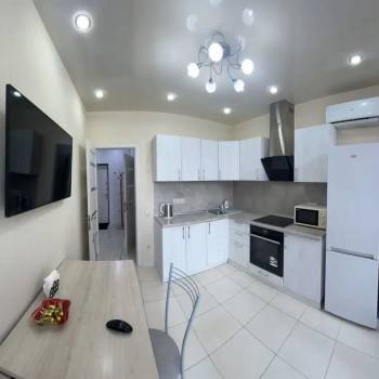 Сдается 1-комнатная квартира, 37 м²