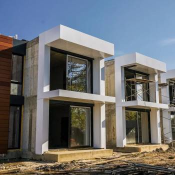 Продается 1-комнатная квартира, 81 м²