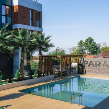 Продается 1-комнатная квартира, 81 м²