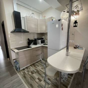 Продается Многокомнатная квартира, 90 м²
