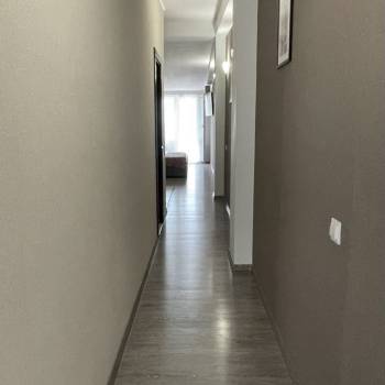 Продается Многокомнатная квартира, 90 м²