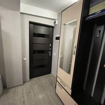 Продается Многокомнатная квартира, 90 м²