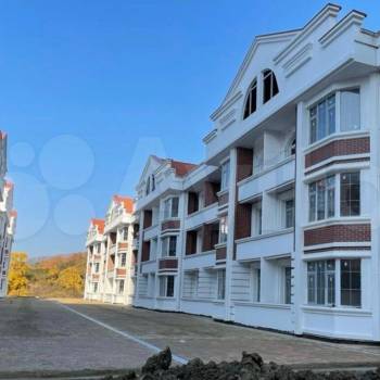 Продается 1-комнатная квартира, 80,2 м²