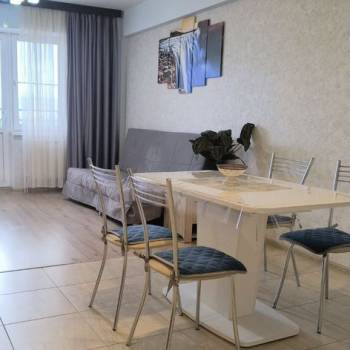 Сдается 2-х комнатная квартира, 55 м²