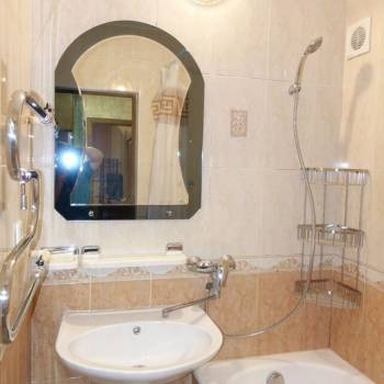 Сдается 2-х комнатная квартира, 65 м²