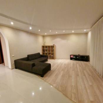 Продается 3-х комнатная квартира, 120 м²